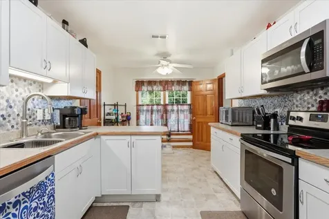 985 Marshall Street S Front Royal VA 22630