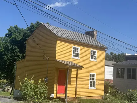 9 Jefferson Street N Staunton VA 24401