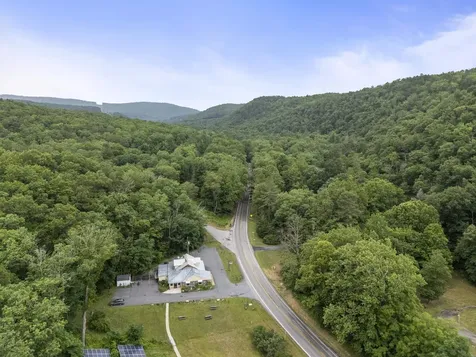 2175 Hankey Mountain Highway Churchville VA 24421