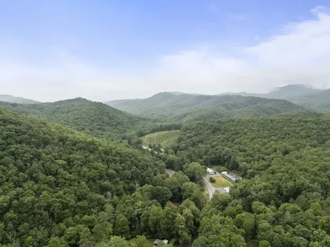 2175 Hankey Mountain Highway Churchville VA 24421