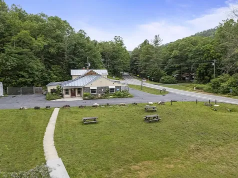 2175 Hankey Mountain Highway Churchville VA 24421