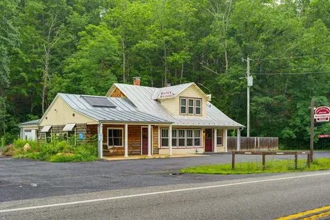 2175 Hankey Mountain Highway Churchville VA 24421