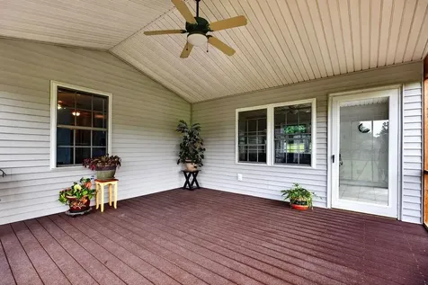 40 Bradford Street Swoope VA 24479