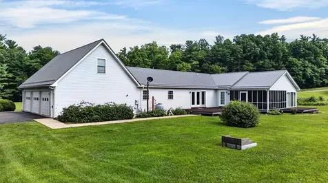 40 Bradford Street Swoope VA 24479