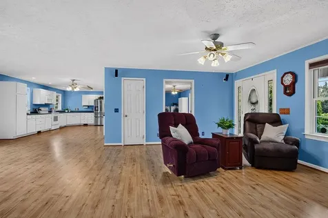 40 Bradford Street Swoope VA 24479