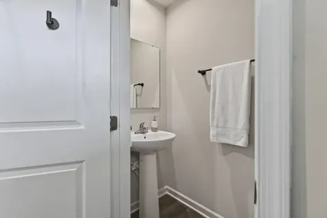 753 Carson Circle Grottoes VA 24441