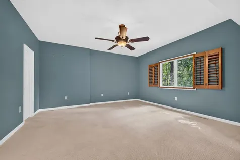 258 Turkey Drive Mcgaheysville VA 22840