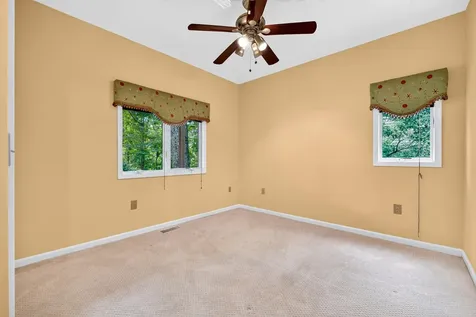 258 Turkey Drive Mcgaheysville VA 22840