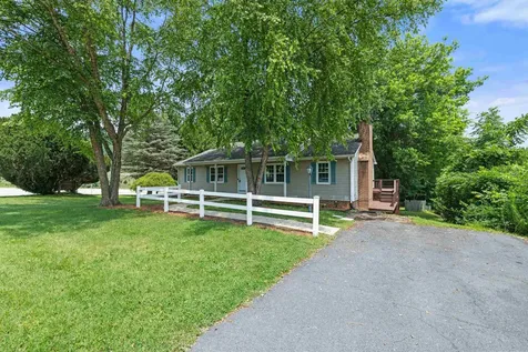 14 Loch Drive Staunton VA 24401
