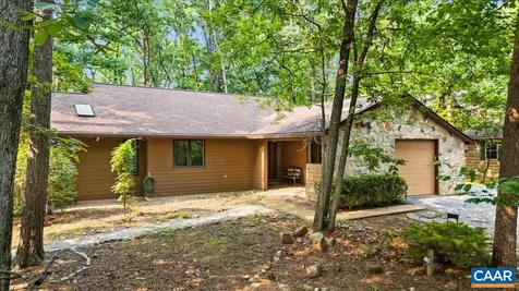 2715 Lanier Lane Mcgaheysville VA 22840