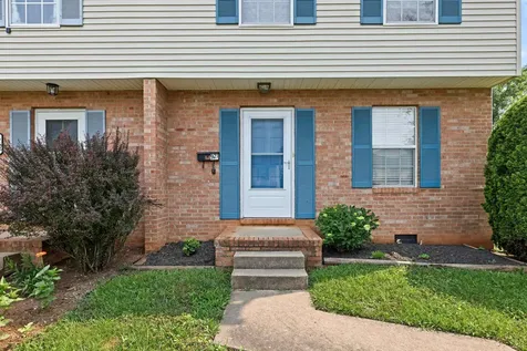 921 Northfield Court Harrisonburg VA 22802