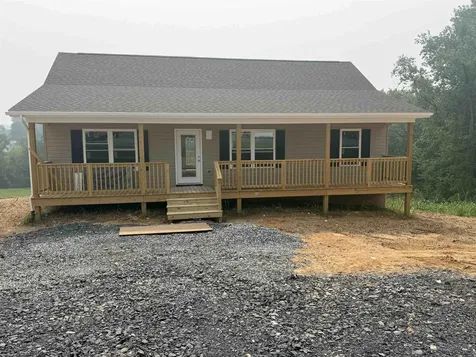 235 Holly Hill Street Broadway VA 22815