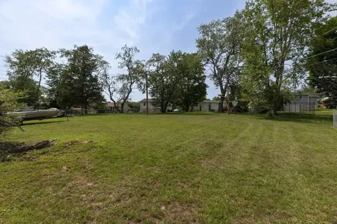 2397 Highview Circle Staunton VA 24401