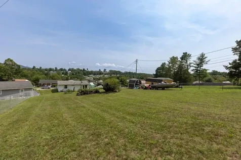 2397 Highview Circle Staunton VA 24401