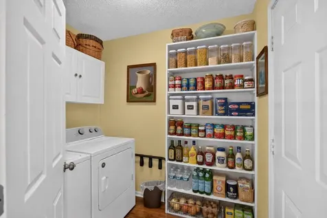 103 Willow Drive Dayton VA 22821