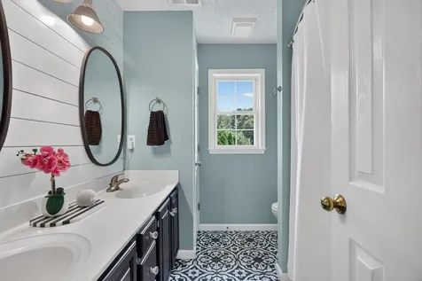 103 Willow Drive Dayton VA 22821