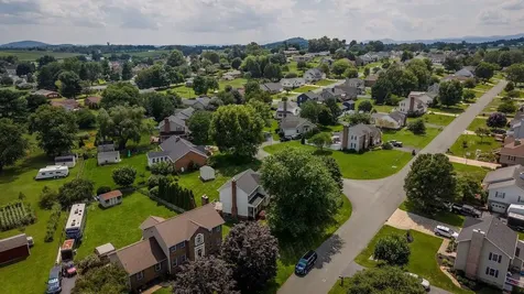 103 Willow Drive Dayton VA 22821