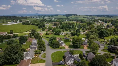 103 Willow Drive Dayton VA 22821