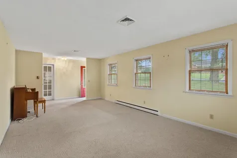 206 Belmont Drive Rockingham VA 22801