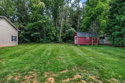 1859 Harvard Road Waynesboro VA 22980