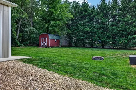 1859 Harvard Road Waynesboro VA 22980