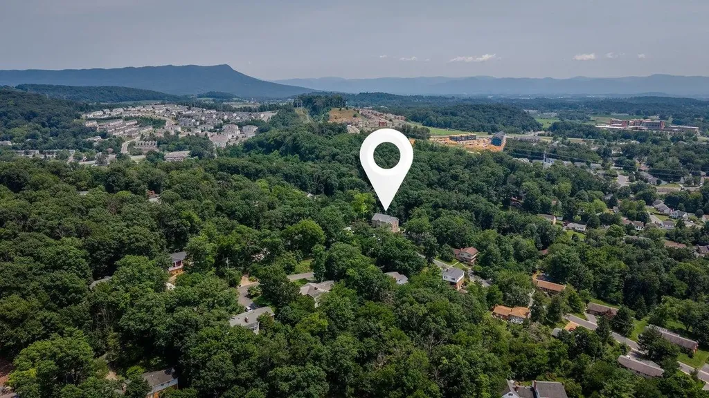 1176 Nelson Drive Harrisonburg VA 22801