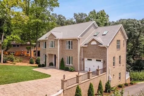 1176 Nelson Drive Harrisonburg VA 22801
