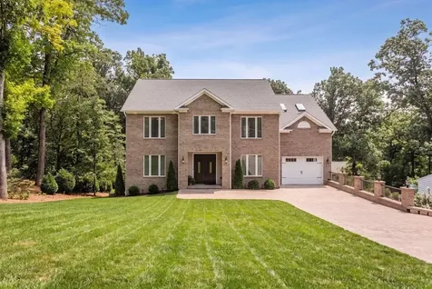 1176 Nelson Drive Harrisonburg VA 22801