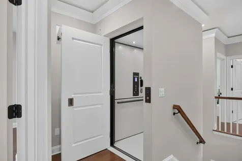1176 Nelson Drive Harrisonburg VA 22801