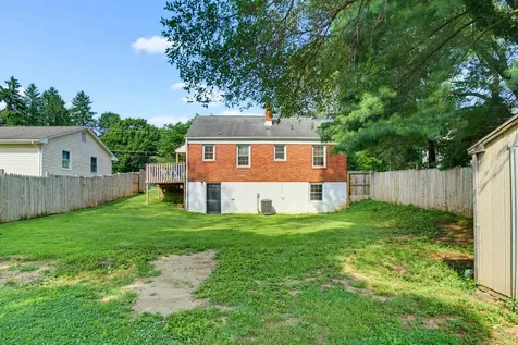 117 River Road Waynesboro VA 22980