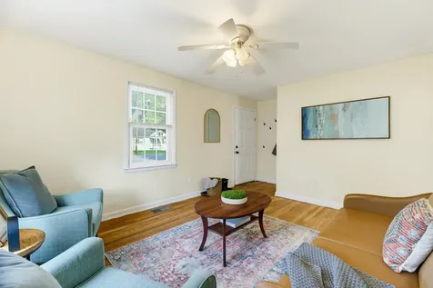 117 River Road Waynesboro VA 22980
