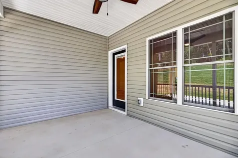 235 Lindburgh Drive Waynesboro VA 22980