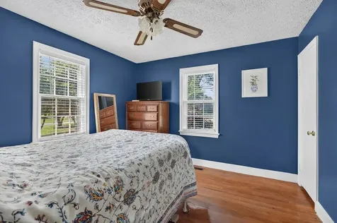 2212 Mt Vernon Street Waynesboro VA 22980