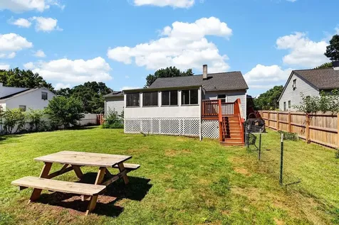 2212 Mt Vernon Street Waynesboro VA 22980