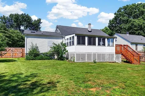 2212 Mt Vernon Street Waynesboro VA 22980