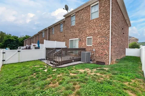 91 Cedar Point Lane Rockingham VA 22802