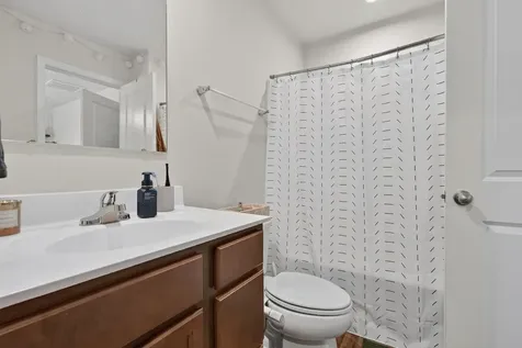 785 Carson Circle Grottoes VA 24441