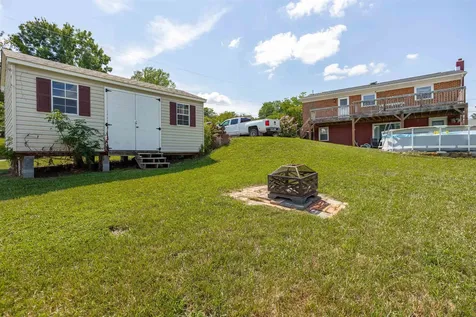 70 Augusta Street Verona VA 24482