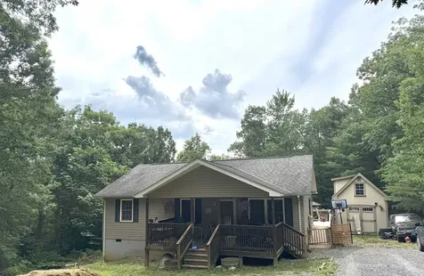 283 Holiday Hill Road Luray VA 22835