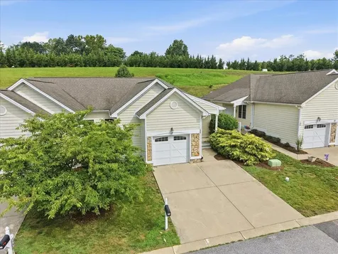 26 Windgate Circle Fishersville VA 22939