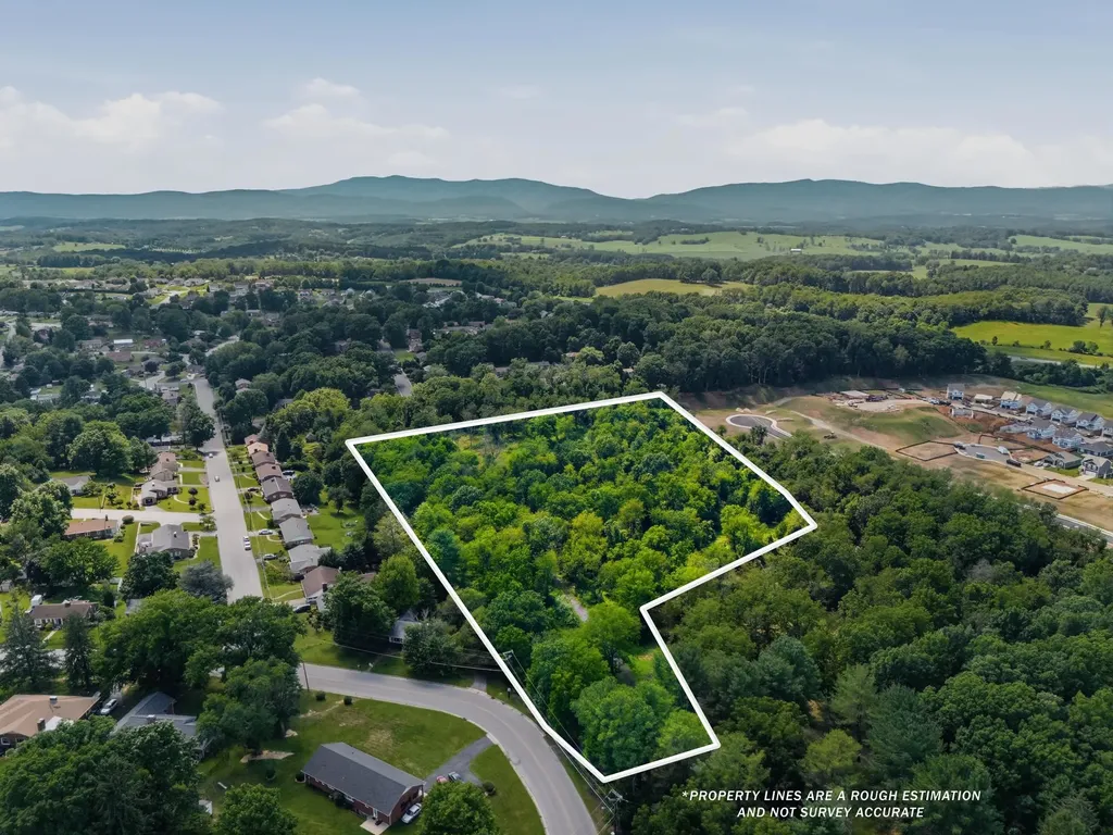Staunton VA, 516 Hillcrest Drive