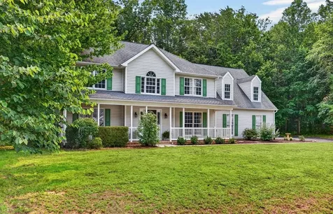 310 Arrowhead Lane Stuarts Draft VA 24477