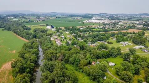 133 Angler Landing Mount Crawford VA 22841