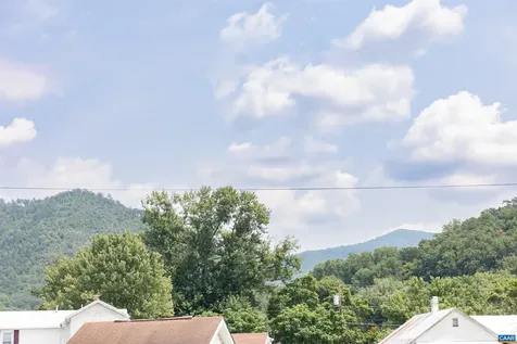 1213 Woodland Avenue Buena Vista VA 24416