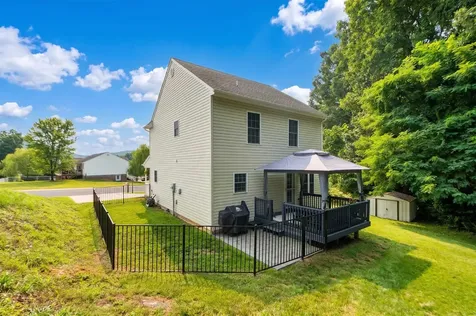911 Geoffrey Street Staunton VA 24401