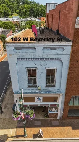 102 Beverley Street W Staunton VA 24401