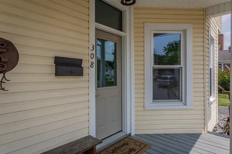 308 Broad Street Bridgewater VA 22812