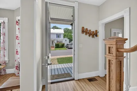 308 Broad Street Bridgewater VA 22812