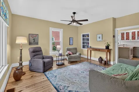 308 Broad Street Bridgewater VA 22812