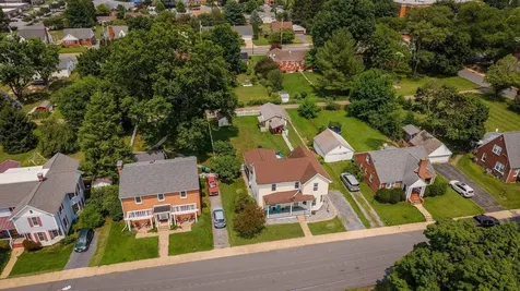 308 Broad Street Bridgewater VA 22812